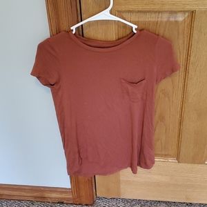 Burnt orange tee shirt